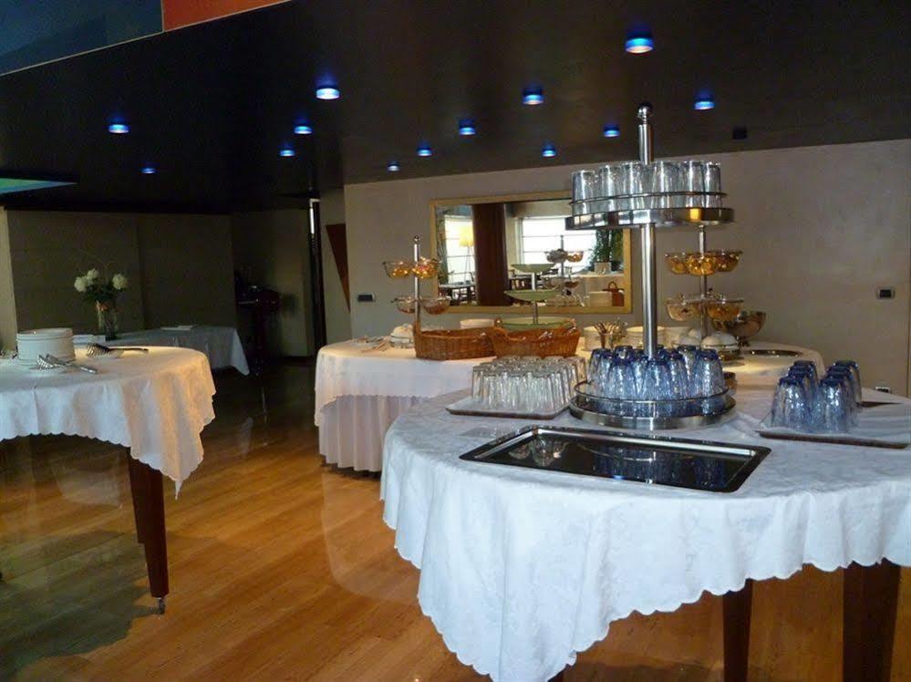 Milan Airport Malpensa Hotel Astoria Gallarate מראה חיצוני תמונה
